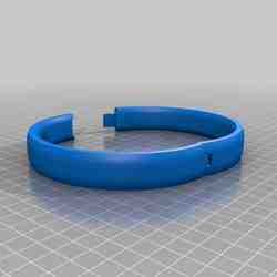 SnapCollar - self-locking collar cuff