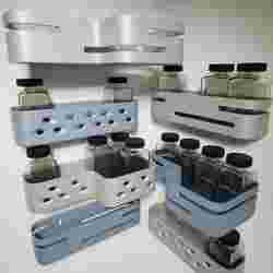 Set of 4 spice racks with screw holes 🧂