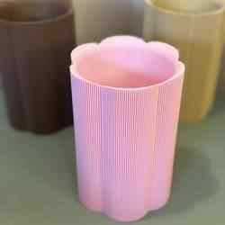 Make up brush storage/Dried flower vase
