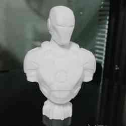 IRON MAN BUSTO