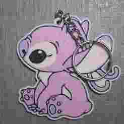 Angela sitting keychain (Stitch) (3mf)