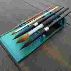 Angled Paintbrush Rest with Drip Tray