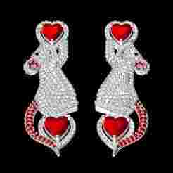 Cute Baby Rat Holding Heart Hip Hop Earring