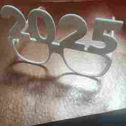 GLASSES 2025