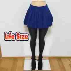 [Life-size] Torso displaying women's skirts and high heels
