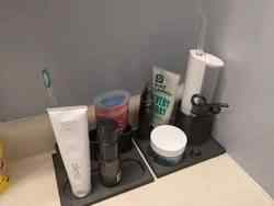 Sunglasses Stand (Wall-mounted)