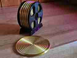 Filament Makara Tutucuda Bardak Altlığı