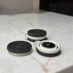 Double Stuf Cookie AirTag Case