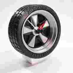 Porsche wheel clock