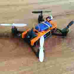 Easy removable top plate for microquad with room for Horizon Hobby micro FPV camera
