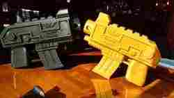 redline pistol of Sonoshee cherry boy hunter