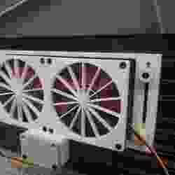 universal fan holder for absorption fridge