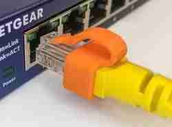 Ethernet | RJ45 klipsi, kırık tırnağı guss ile sabitlemek/onarmak/sabitlemek için