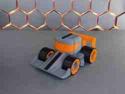 Küçük robot yarışçı Speedy (CFS yok)