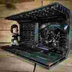 ALIENS DIORAMA SHIP