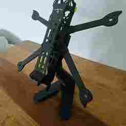 Drone stand / holder for the iFLight Nazgul 5 inch DC