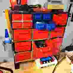 Electronics/Screw Drawers