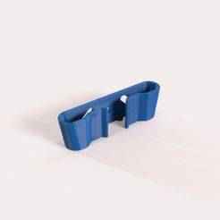Monitor cable guide