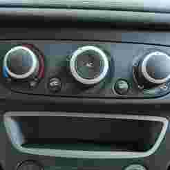 Tape Pocket - Renault Megane III / Scenic III / Fluence – Stereo Replacement Pocket